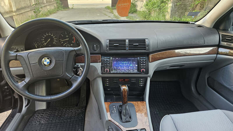 BMW 525 e 39