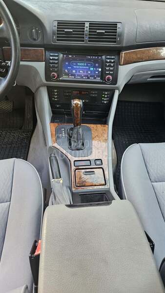BMW 525 e 39