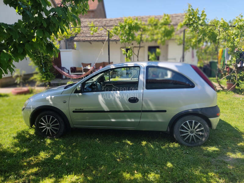 Opel Corsa C 1.4 Comfort