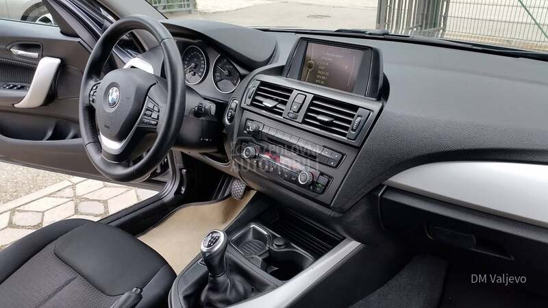 BMW 118 2.0 IZUZZETNO STANJE