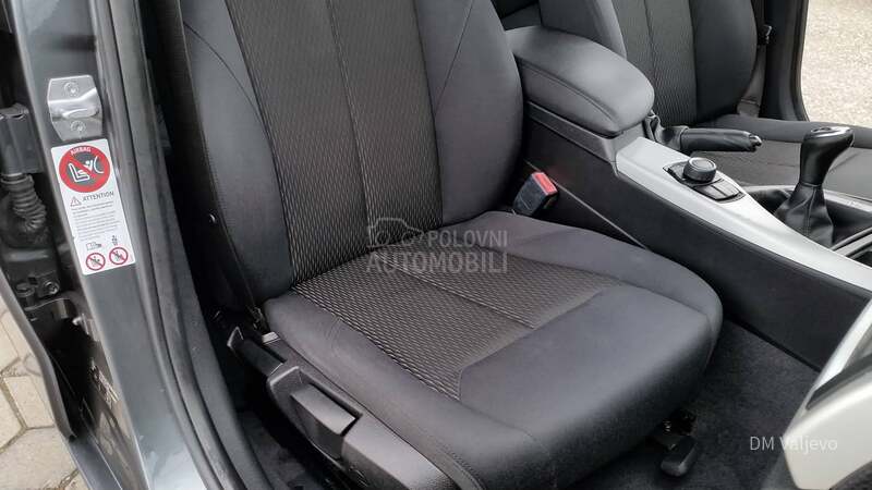 BMW 118 2.0 IZUZZETNO STANJE