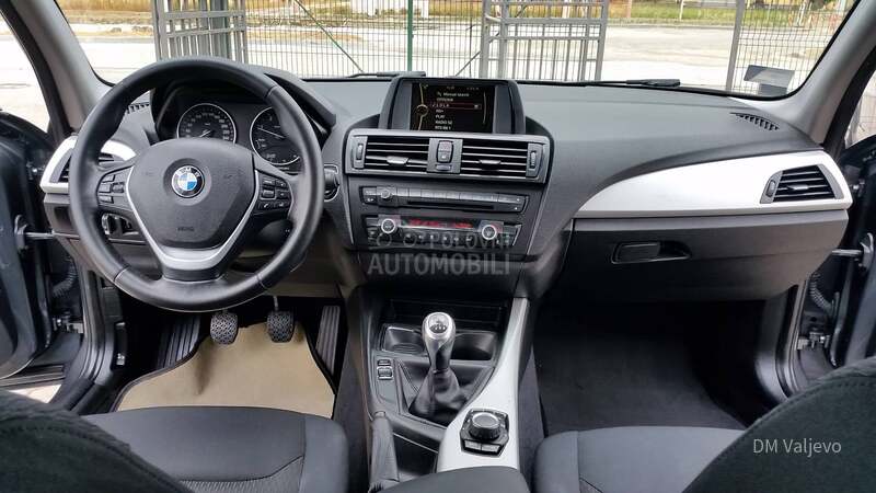 BMW 118 2.0 IZUZZETNO STANJE