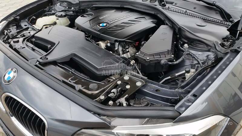 BMW 118 2.0 IZUZZETNO STANJE