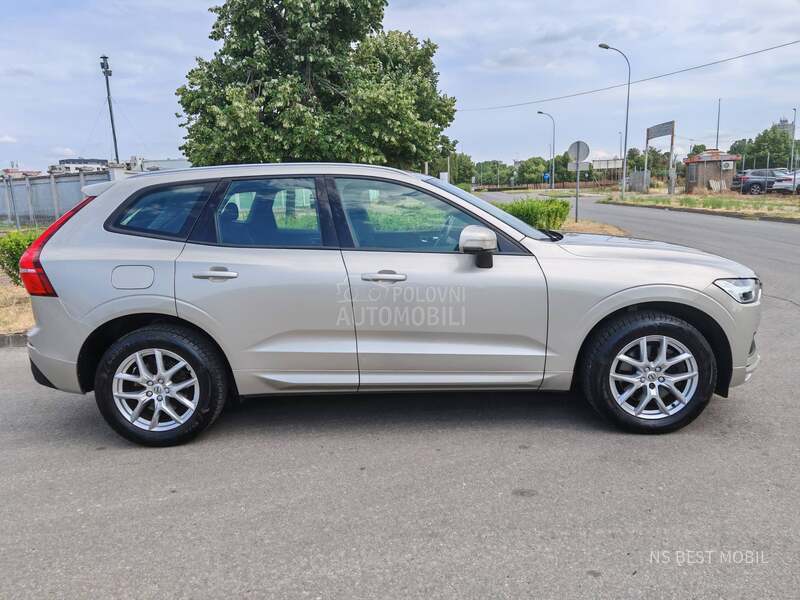 Volvo XC60 2.0d/Momentum/4x4