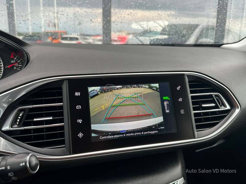 Peugeot 308 1.2 ALLURE