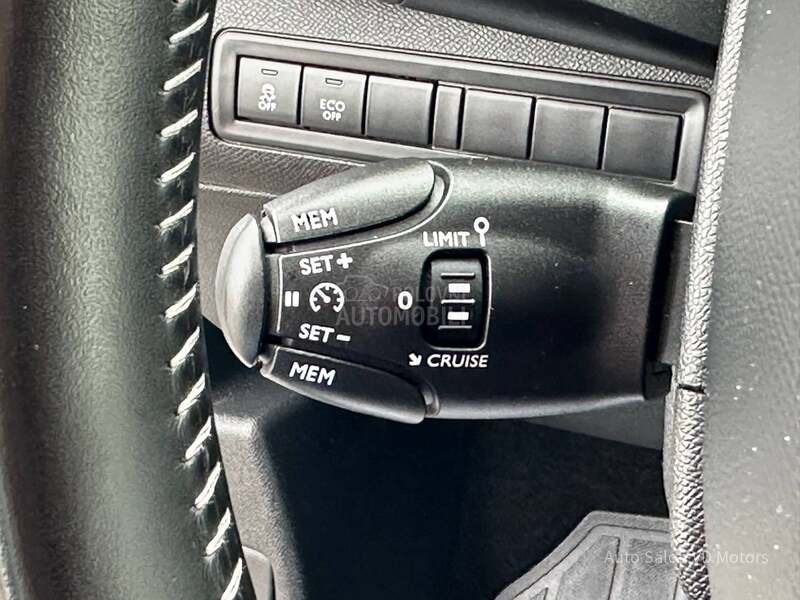 Peugeot 308 1.2 ALLURE