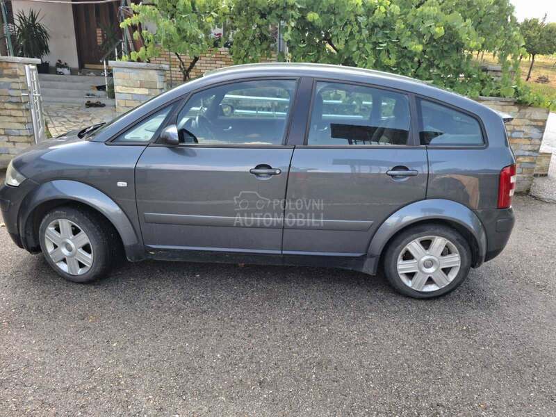 Audi A2 