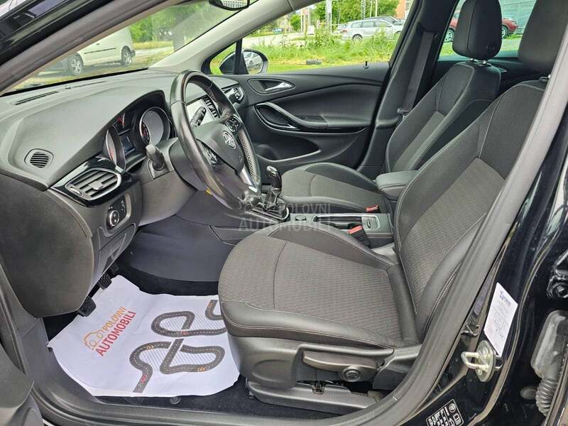 Opel Astra K CNG N.A.V.I