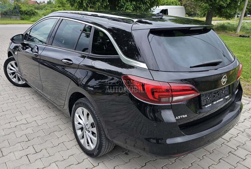 Opel Astra K CNG N.A.V.I