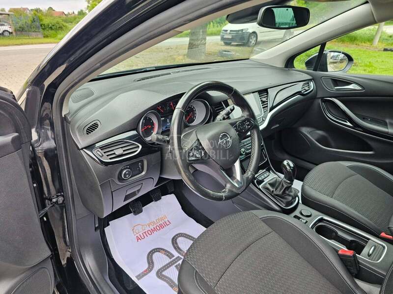 Opel Astra K CNG N.A.V.I