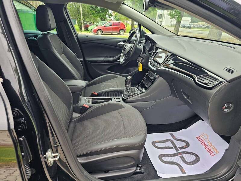 Opel Astra K CNG N.A.V.I