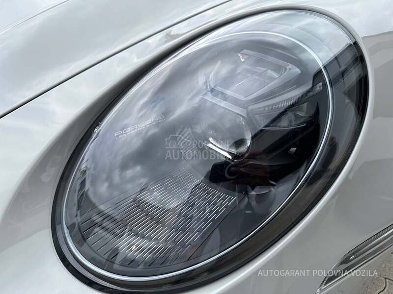 Porsche 911 Carrera 4S