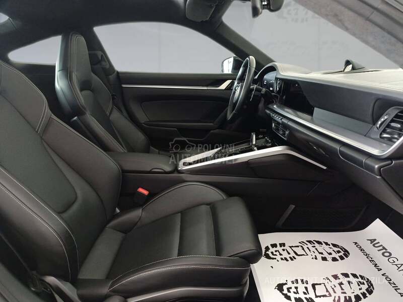 Porsche 911 Carrera 4S