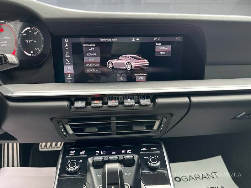 Porsche 911 Carrera 4S