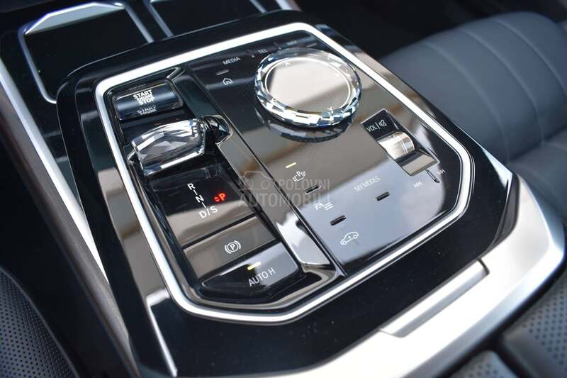 BMW 740 d xDrive M Paket