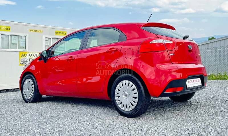 Kia Rio DYNAMIC L E D  T0P