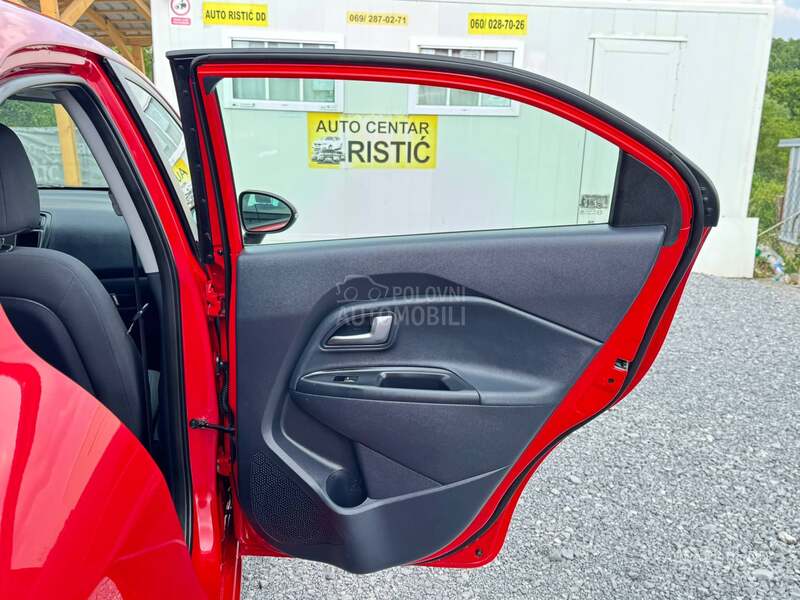 Kia Rio DYNAMIC L E D  T0P