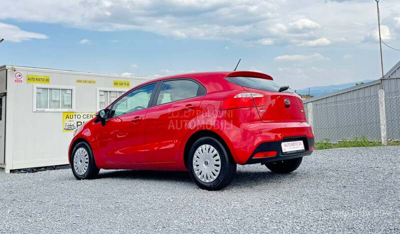 Kia Rio DYNAMIC L E D  T0P