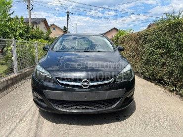 Opel Astra J 