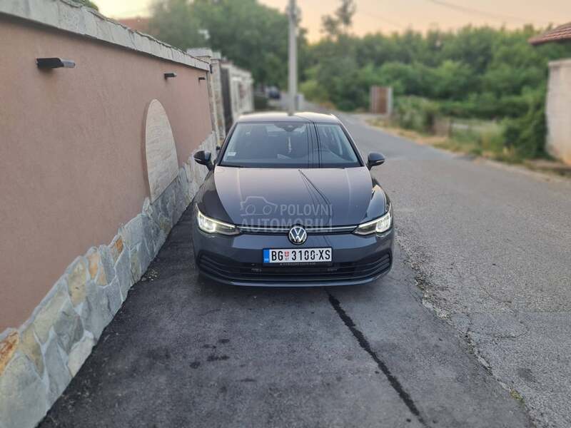 Volkswagen Golf 8 DSG E-TSI LIFE