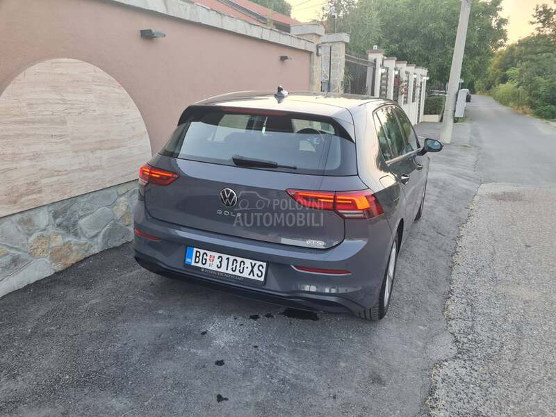Volkswagen Golf 8 DSG E-TSI LIFE