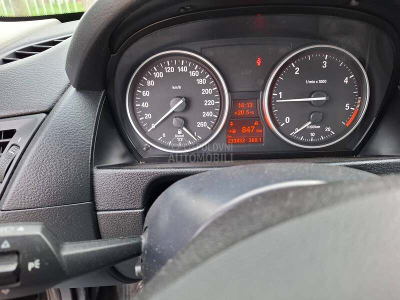 BMW X1 2.0