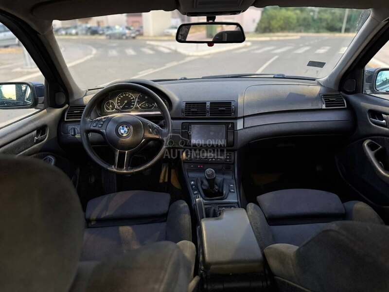 BMW 320 