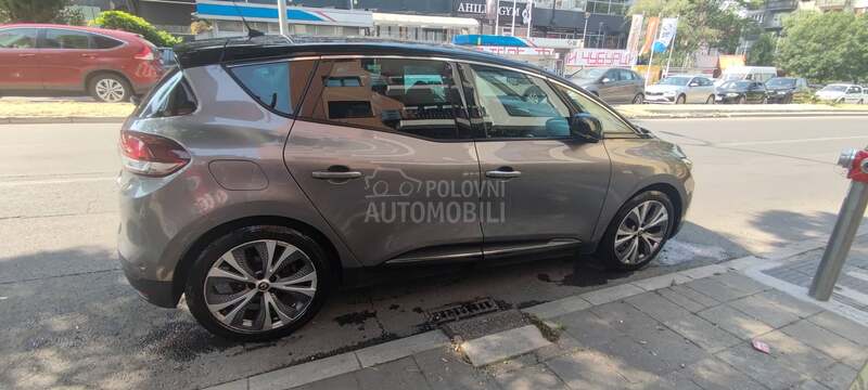 Renault Scenic IV