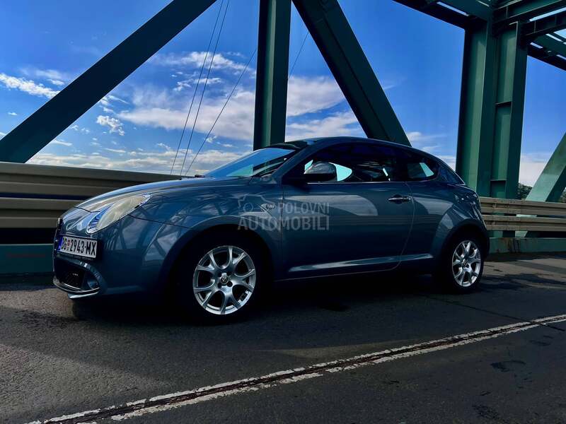 Alfa Romeo MiTo 