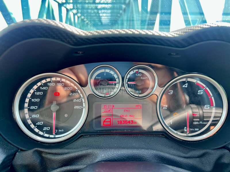 Alfa Romeo MiTo 