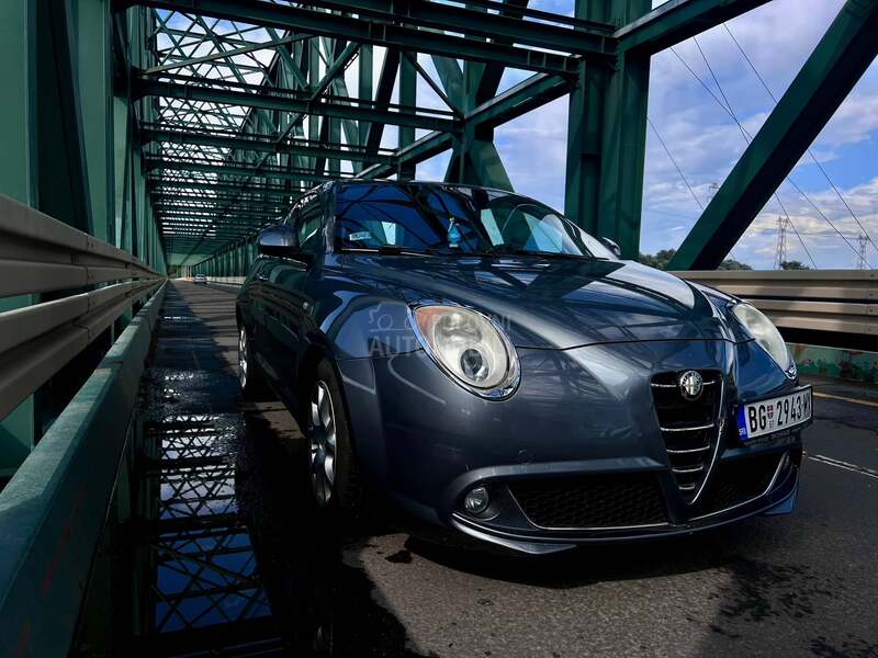 Alfa Romeo MiTo 