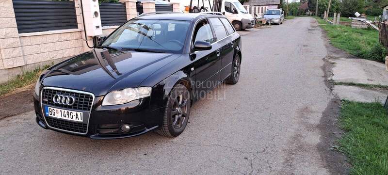 Audi A4 S LINE