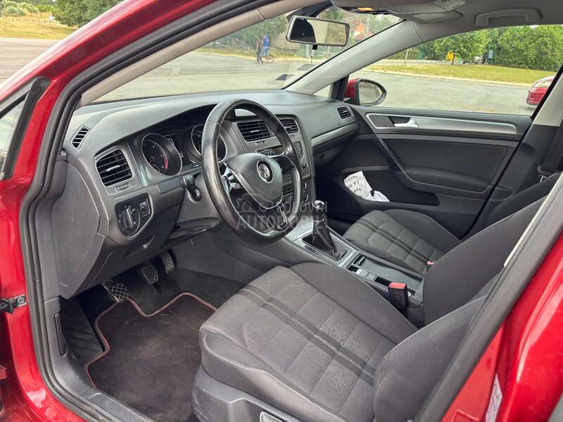 Volkswagen Golf 7 1.6