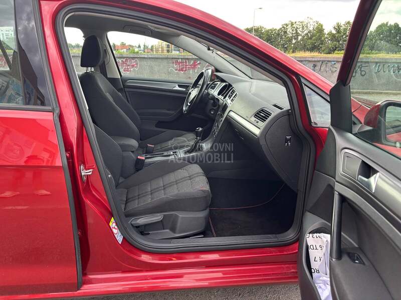 Volkswagen Golf 7 1.6