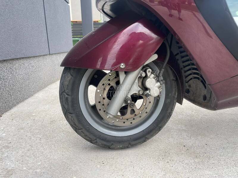 Yamaha MBK Skyliner