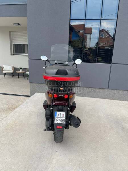 Yamaha MBK Skyliner