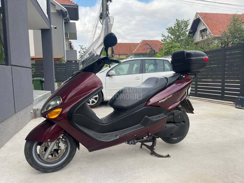 Yamaha MBK Skyliner