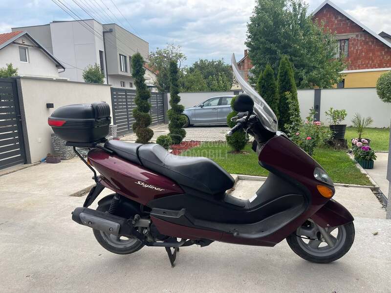 Yamaha MBK Skyliner
