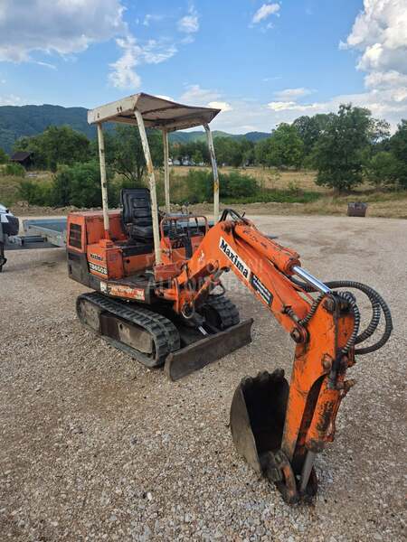Takeuchi TBS650s 1.2 tone