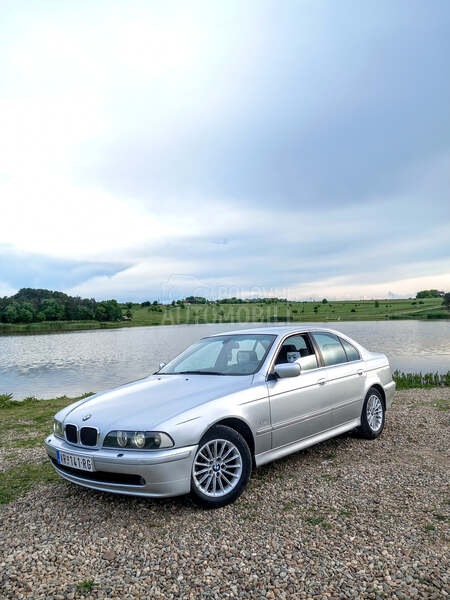 BMW 520 