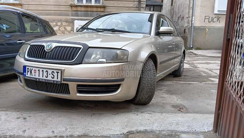 Škoda Superb 