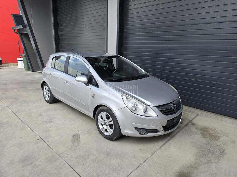 Opel Corsa D 1.3 CDTI COSMO