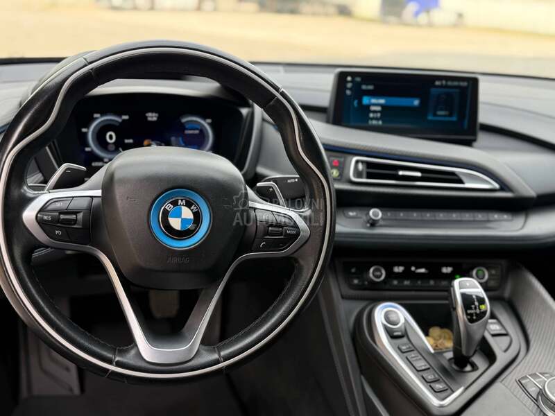 BMW i8 Coupe