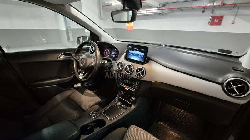Mercedes Benz B 180 d