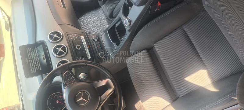Mercedes Benz B 180 d