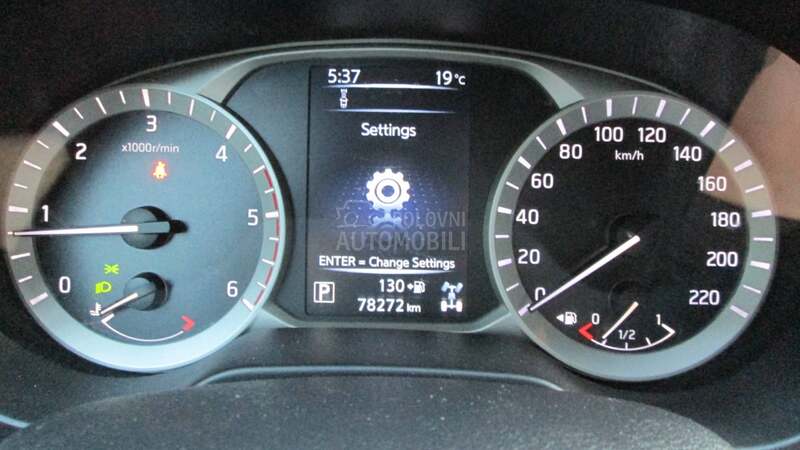 Nissan Navara 2.3D TERETNO