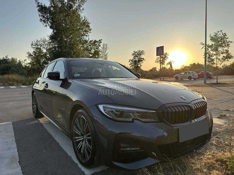BMW 330 
