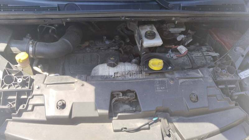 Renault Trafic Long