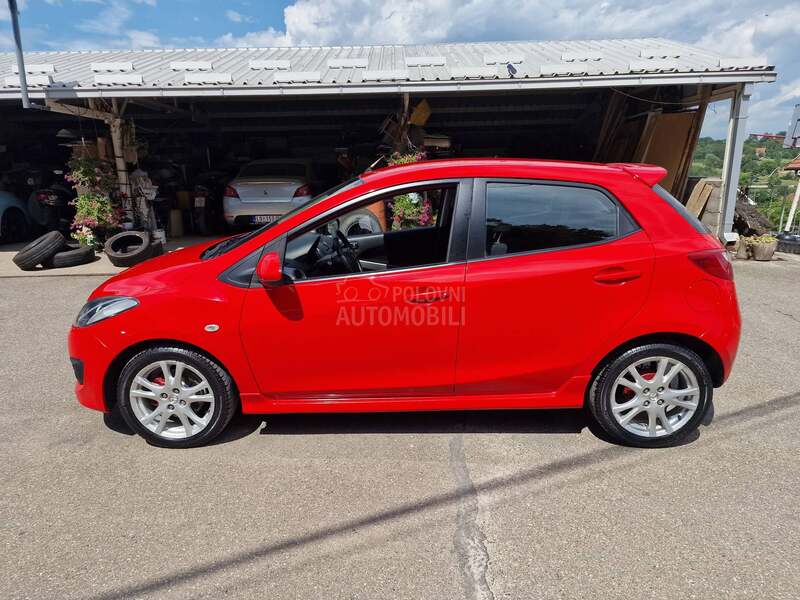 Mazda 2 1.5