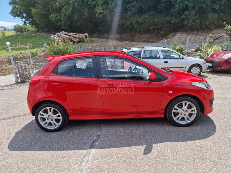 Mazda 2 1.5